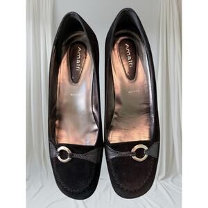 Vtg Amalfi Made in Italy Black Suede Leather Heels w/ Silver Ring Accent 9.5B